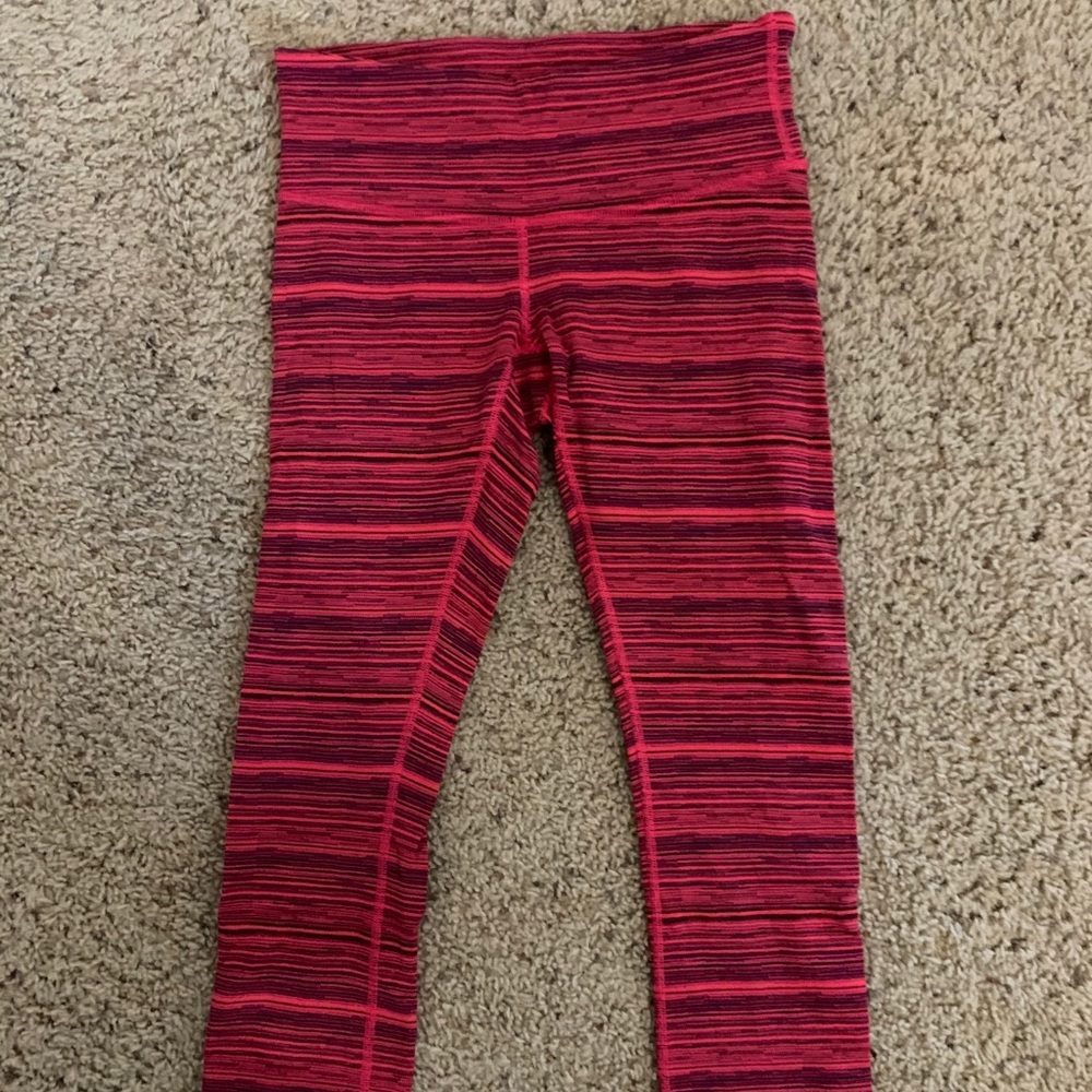 Lululemon mid rise legging size 4